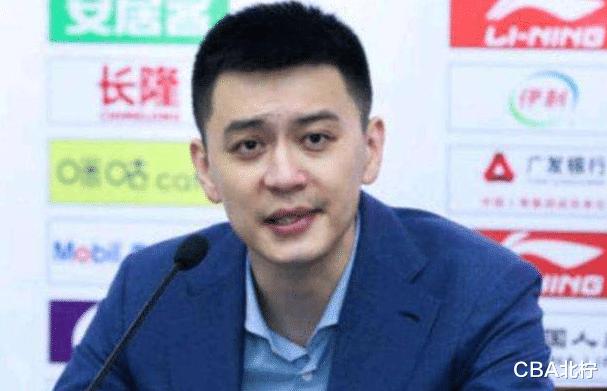 CBA Three News: Liêu Ninh mất lời khen ngợi. Zhang Zhenlin đã bị thẩm vấn. Wu Qian không thể ngăn chặn nó (1)