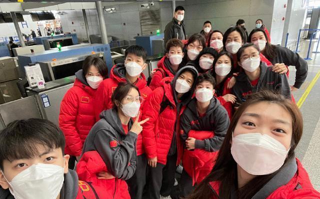 Chào mừng bạn về nhà! Đội bóng rổ nữ Trung Quốc sắp chính thức lên kế hoạch và ban phước cho sự trở lại của hòa bình (2)