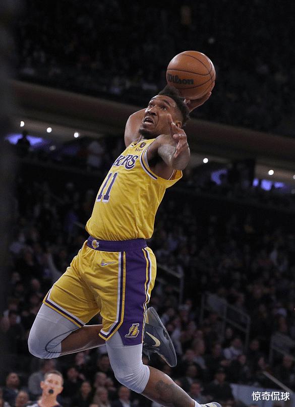 Ba lớn? Nhóm 3 tháng 11 của Lakers đã giành được 10 điểm trong mùa giải cùng một lúc và họ nên tin tưởng họ vào thời điểm quan trọng (5)