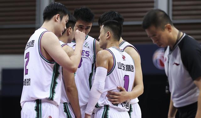 Bạn làm bao nhiêu, ba con quái vật lớn của đội bóng rổ nam Sơn Đông: Mùa viện trợ nước ngoài mới chưa chơi (5)