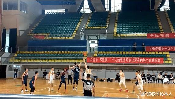 Du Feng chỉ có 14 người! Đội hình playoff Guangdong được phơi bày, mùa khó khăn nhất đang đến (1)