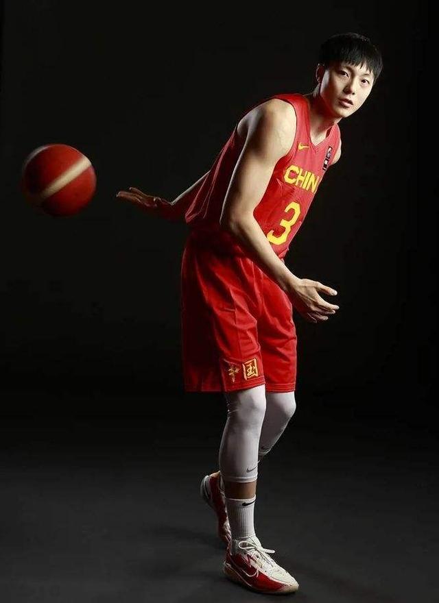 Các quy tắc CBA là "điên" Guo Ailun? MVP vô vọng năm nay, Dark Horse Fu Hao bị đảo ngược (1)