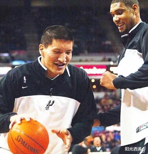 Danh sách tổng mức lương của người chơi Trung Quốc NBA! Yi Jianlian kiếm được 14,09 triệu đô la, còn Yao Ming (10)