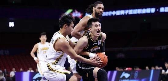 Có phải Guo Ailun không đủ xuất sắc? Yang Yi: Lỗi công thức quá lớn NBA Superstar và MVP của CBA không thể có sẵn (1)