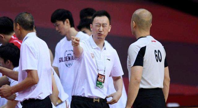 CBA Express: Shandong chính thức theo dõi Liu Weiwei Yang Yi đã bắn phá công thức MVP Zhang Zhenlin Li Mạnh Chuan Gossip (1)