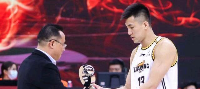 CBA Express: Shandong chính thức theo dõi Liu Weiwei Yang Yi đã bắn phá công thức MVP Zhang Zhenlin Li Mạnh Chuan Gossip (2)