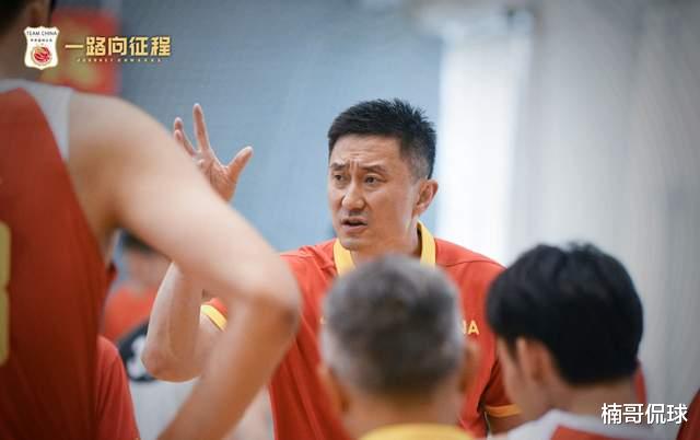 Con trai của Du Feng có tài năng bóng rổ cao! Giáo dục của mẹ đã sống ở Bắc Kinh trong một thời gian dài và cha con đã không ở trong cùng một khung trong nhiều năm (7)