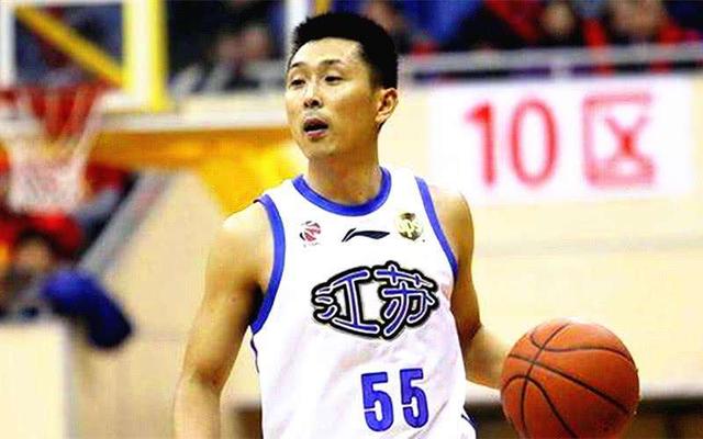 Có bao nhiêu người nhớ Hu Xuefeng, một khi bóng rổ của CBA! (1)
