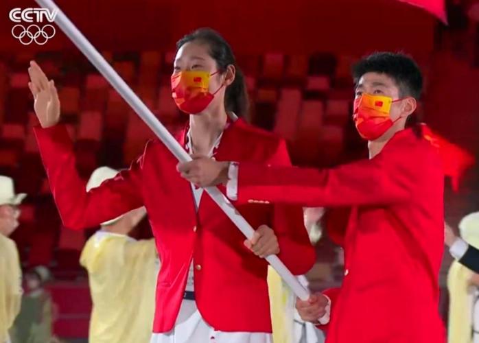 盘点中国历届奥运会旗手，各个郎才女貌，姚明算是比较突出的那一个(1)