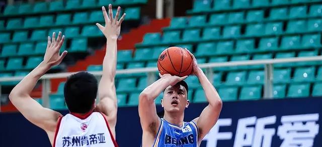 Ba -Pulum 12/12! Zhai Xiaochuan đã tiến hành đào tạo đặc biệt. Sau khi chia tay đội bóng rổ nam Trung Quốc, anh ấy sẽ chứng tỏ mình (3)