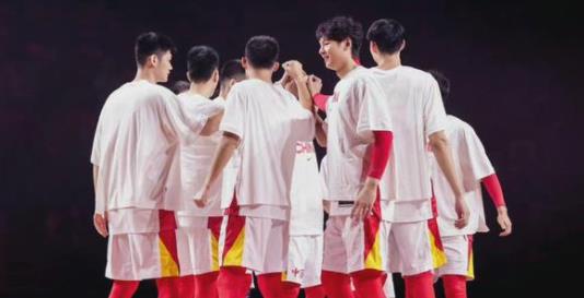 Danh sách 12 người trong đội bóng rổ nam Trung Quốc được gọi ra! Tâm lý của Du Feng ổn định và bốn đội quốc gia sẽ bị loại (2)