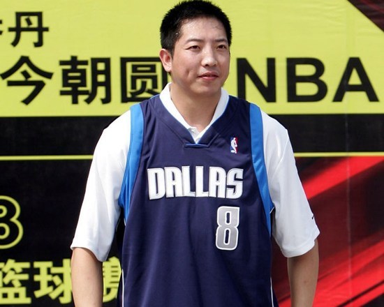 Hu Weidong, một người nổi tiếng bóng rổ nổi tiếng của Trung Quốc: Bộ sưu tập MVP ghi điểm King King để hỗ trợ Wang Sanchu Wang Yu trong một (5)