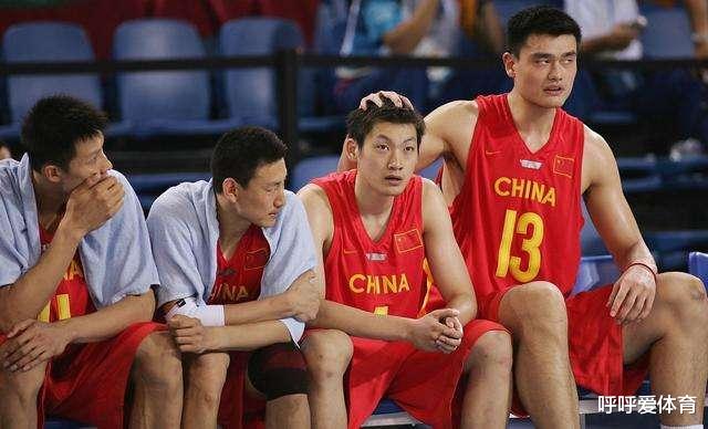 恭喜中国男篮，雄鹿邀请姚明接班人试训，NBA点评一针见血(3)