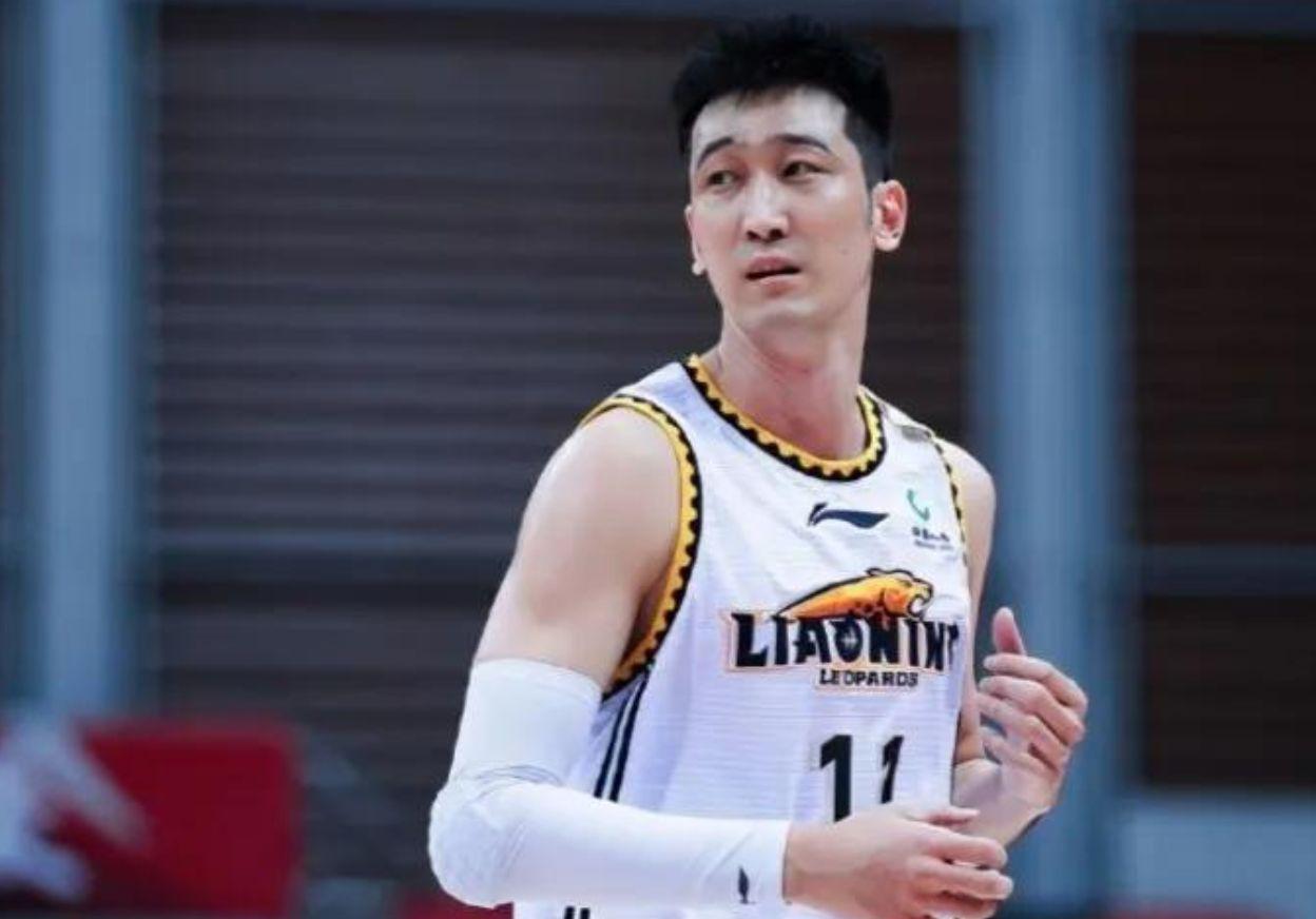 Ba cựu chiến binh xuất hiện trong đào tạo bóng rổ Liêu Ninh! Phá vỡ tin đồn về sự ra đi, hai xác suất cũ thứ hai của Xuanming để kết thúc đội cũ (4)