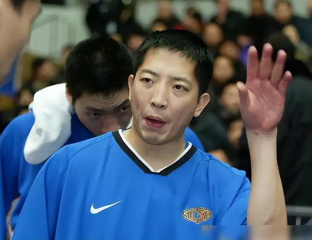Danh sách các hội trường bóng rổ Trung Quốc đang gây tranh cãi! Yao Ming không nằm trong số họ, Gong Xiaobin đã được chọn vào bất ngờ (2)
