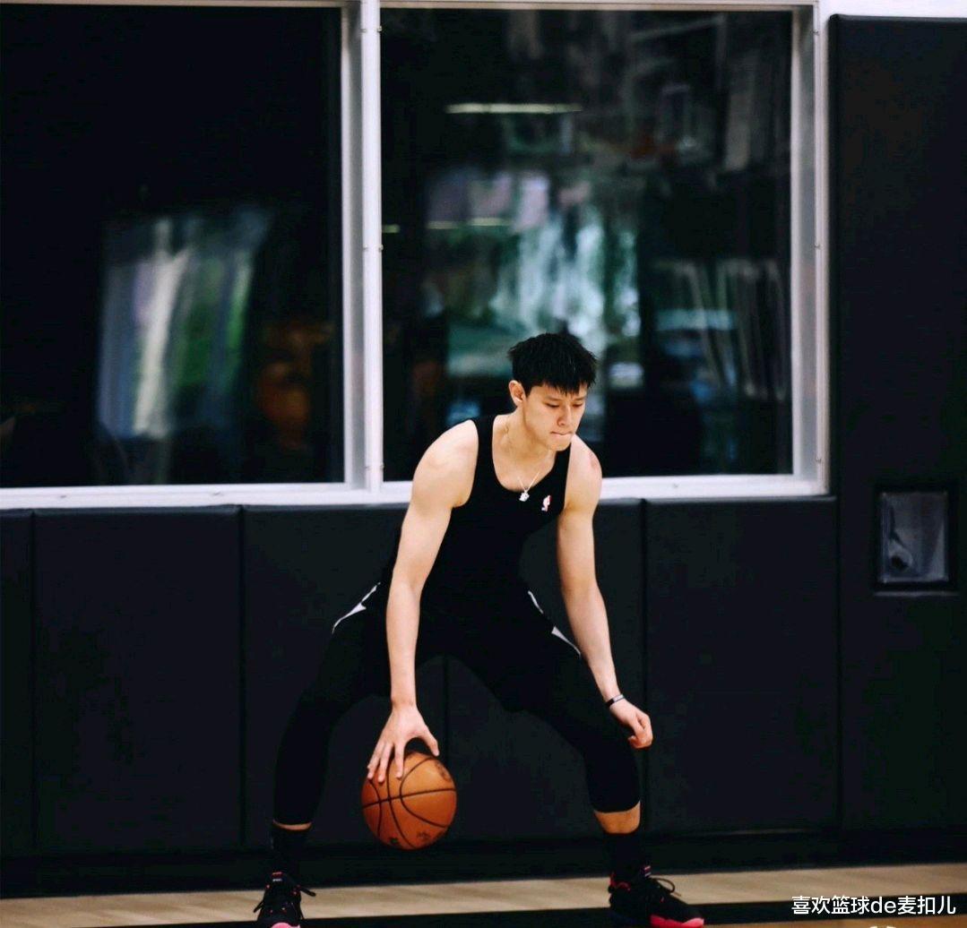 曾凡博NBA试训视频曝光，他是目前最有希望成为NBA球员的中国人(3)