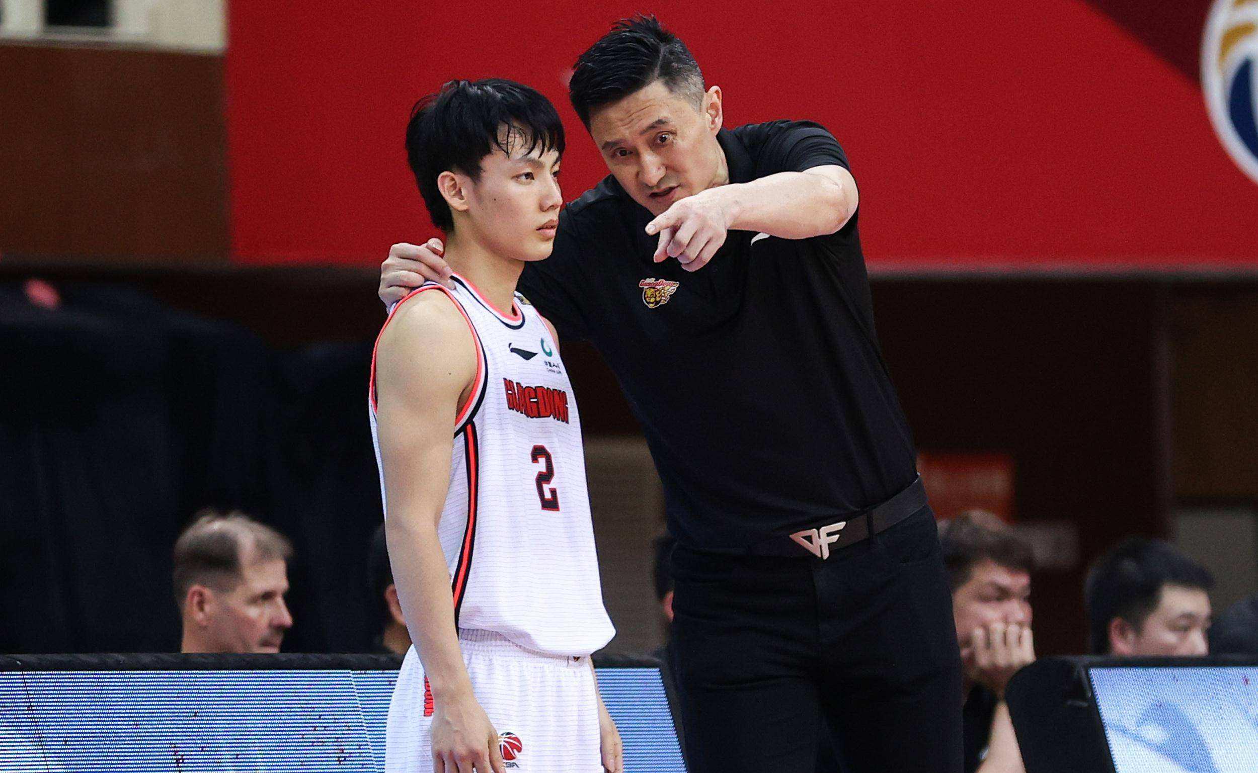 Danh sách 12 người trong thông báo chính thức bóng rổ nam Trung Quốc, lý do của Xu Jie một lần nữa đã được công bố, Du Feng không thấy người sai (2)