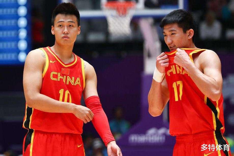 36 điểm và 10 rebound! Vào đêm của đội bóng rổ nam, họ vẫn có thể rời khỏi đầu, Zhou Qi có thể mạnh mẽ hơn (2)