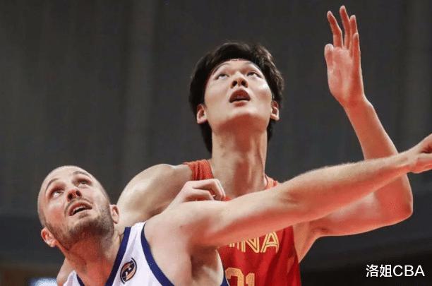 CBA Three News: Các quan chức của Qingdao tuyên bố một người chơi mới, Zhao Rui đã bị trục xuất trực tiếp, Wang Zhelin đang trở nên tồi tệ hơn (3)