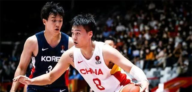 亚洲杯小组赛，男篮遭伤病全军覆没，下一步中国男篮该何去何从(7)