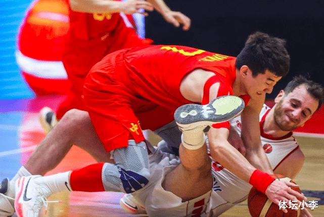 Ba tội nhân trong đội bóng rổ nam Trung Quốc! 6 trên 6, 7 sai lầm, một người không di chuyển (3)