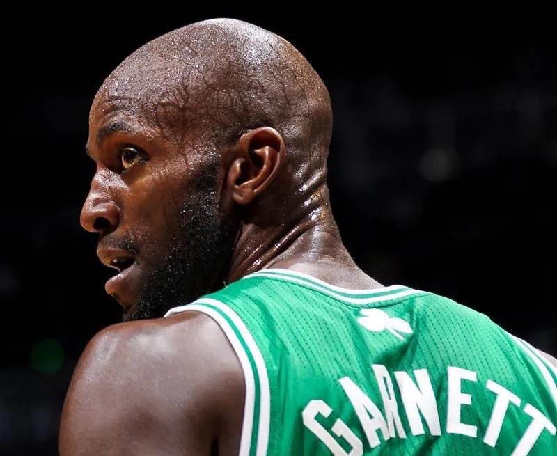 Giao dịch nặng nhất của ESPN trong 20 năm, Garnett 1 đến 7 đến Celtics, chỉ thứ mười (7)