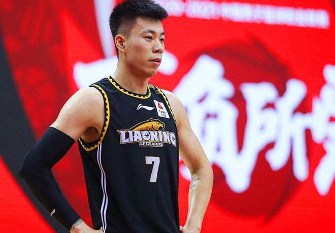 好消息，辽篮23岁冠军锋线即将驰援中国男篮。杜峰终于醒悟了(2)