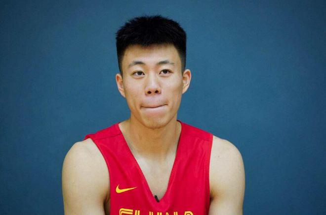 好消息，辽篮23岁冠军锋线即将驰援中国男篮。杜峰终于醒悟了(3)