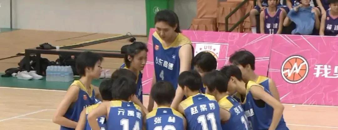 张子宇狂砍62分13篮板，山东女篮逆转常州体校，夺得U15联赛冠军(3)