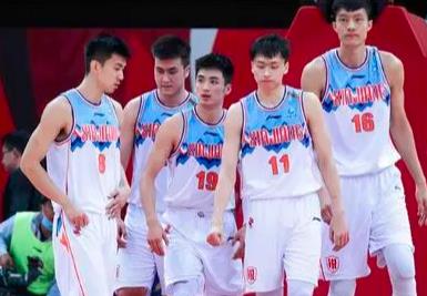 Hình thành hai trò chơi gia đình và gõ cửa các cầu thủ trẻ, nhưng đội Tân Cương vẫn không giải quyết được vấn đề của Jiang Jiang Jiang (1)