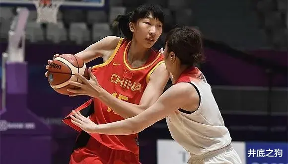 Chơi bóng rổ của phụ nữ Mỹ, giá trị tích cực và tiêu cực của Han Xu là cao nhất +1, cũng là cầu thủ duy nhất có giá trị tích cực và tiêu cực trong đội bóng rổ nữ Trung Quốc (1)