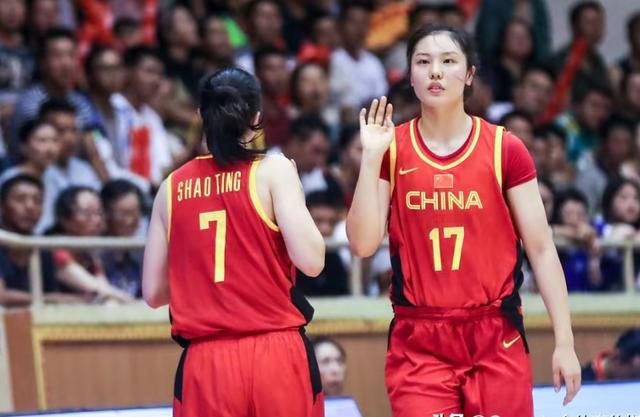 盘点世界杯小组赛中国女篮7名替补表现，1米76后卫或是最大惊喜(3)