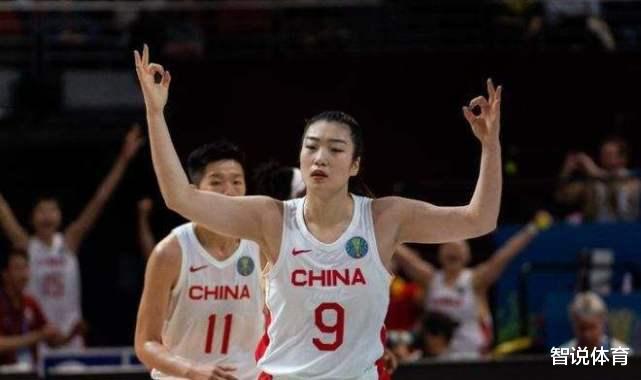 中国女篮与美国队比赛结束，曝3人获美国球探关注，未来有望留洋(5)