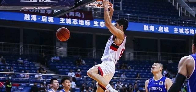 Đội bóng rổ nam Trung Quốc Trả lời Cui Yongxi, cha anh là Mao Amoma, 1,77 là 47 tuổi và vẫn có thể dunk (1)