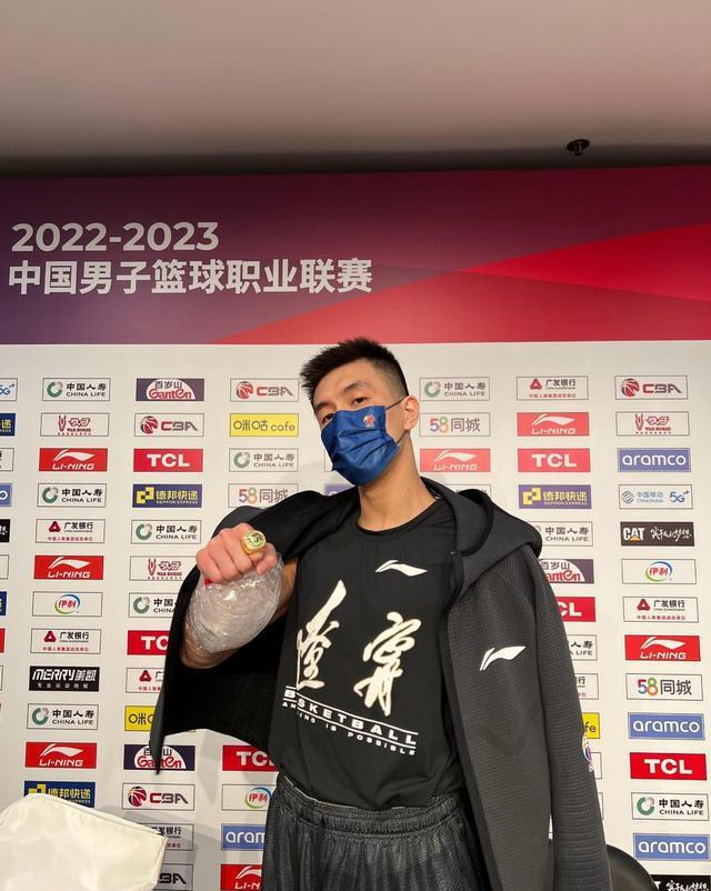 Cháu trai lớn thú vị! Guo Ailun đã dẫn đầu liên lạc để tiết lộ chiến thắng, tăng vọt bằng tiếng Anh sau trận đấu: Rất tốt (4)