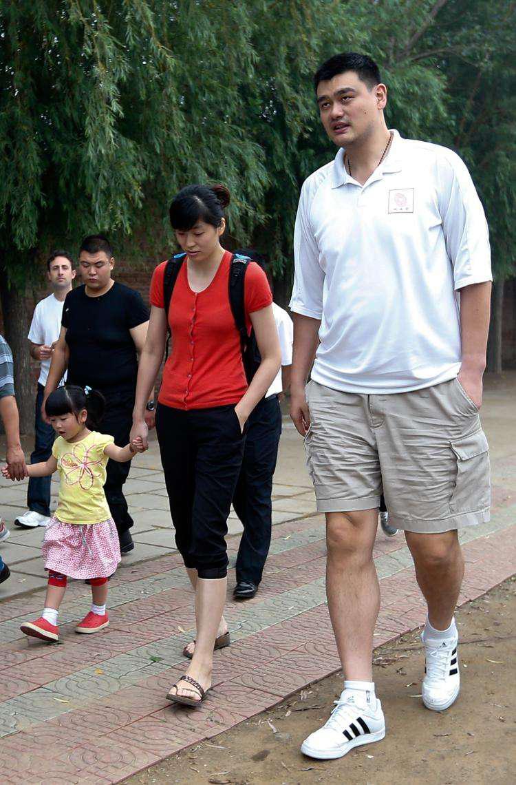 42 -year -old Yao Ming sống ở Úc! Hình này dày và biến dạng ngồi phân là tuyệt vời (11)