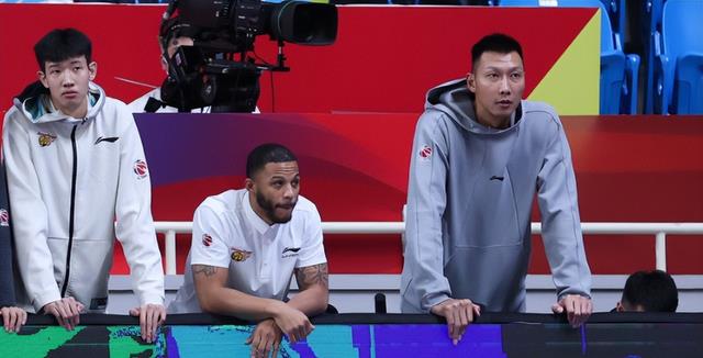CBA Tin tức mới nhất! B hoàn trả giai đoạn đầu tiên của Yi Jianlian, đội bóng rổ nam Thượng Hải muốn thay đổi huấn luyện viên, Adams trở lại (1)