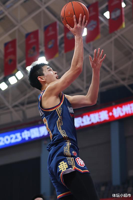 Dore+Jueping! 18 -year -old Lin Yan trở thành một phiên bản củng cố của Guo Ailun. Du Feng sẽ tuyển anh vào đội tuyển quốc gia? (1)