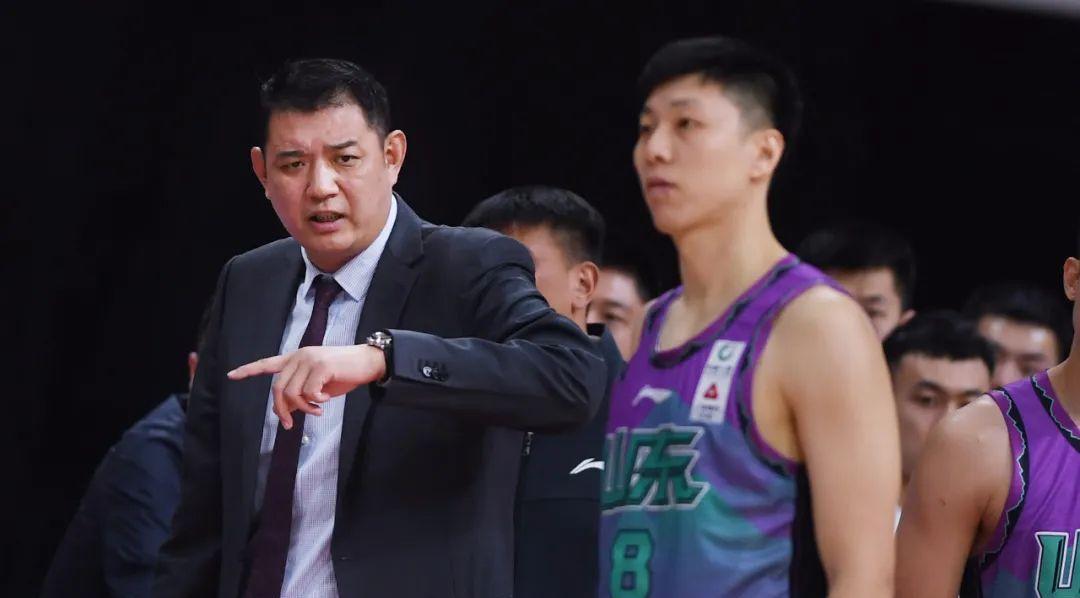 Gong Xiaobin là huấn luyện viên trưởng của đội bóng rổ nam Tân Cương? Vị trí của Jiangxin đã bị phơi bày, và cựu tay quốc gia đã đưa ra quyết định (2)