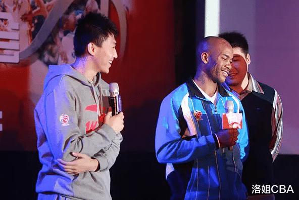 CBA三消息：上海队再签强力MVP，刘晓宇投奔老马，高诗岩上海度假(2)