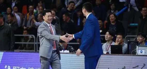 中国男篮新任主教练乔大师确实有备而来，在抵达杭州接受采访说到(3)