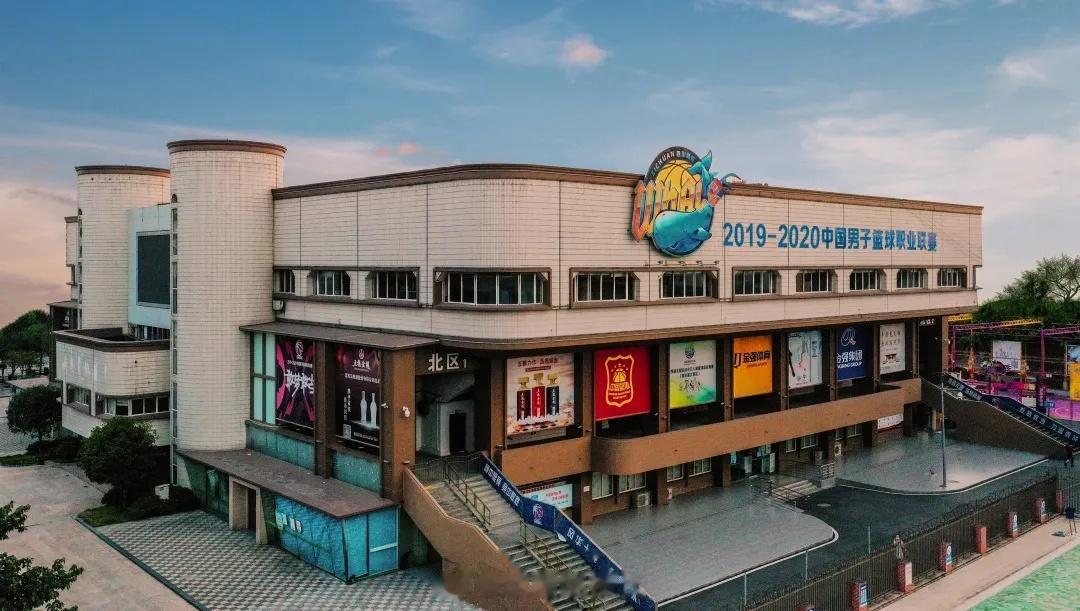 四川男篮第三阶段主场设在成都市温江区体育馆。#cba# 第三阶段首战，将是3月1(2)