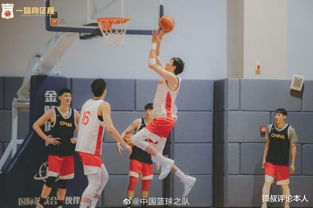 中国男篮第1！FIBA更新世预赛亚太区排名，乔帅冲击2连胜太稳了(2)