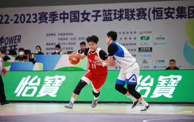 中国女篮功勋国手WCBA表现：展现统治力、霸占三项数据榜(2)