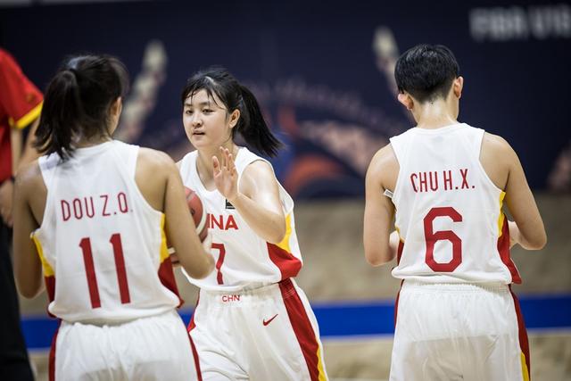 CBA三消息：女篮61分大胜，北京首钢双外援到位，广东强援归来(1)