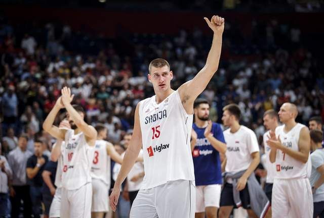 塞尔维亚有10名NBA球员，中国男篮唯有全力以赴减小分差(8)