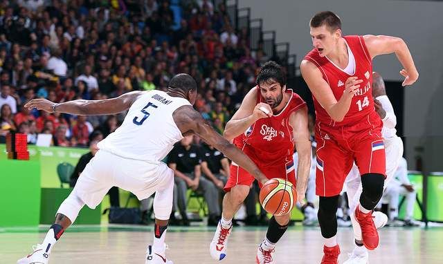 塞尔维亚有10名NBA球员，中国男篮唯有全力以赴减小分差(21)