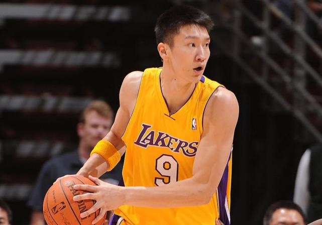 中国球员NBA单场最高分：周琦6分，易建联31分，姚明纪录天花板(1)