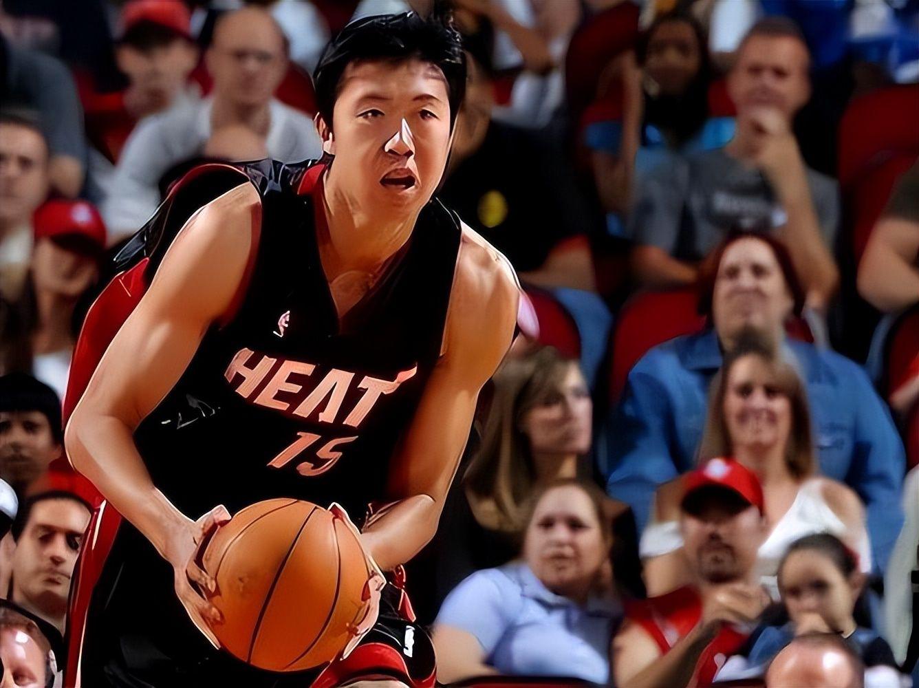 当中国篮球巨星遇上NBA之路：王治郅的传奇故事！(4)