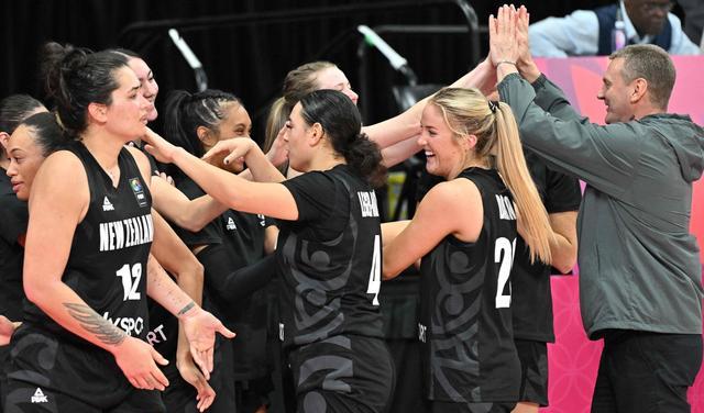 新西兰女篮防守不够出色，黎巴嫩女篮争取最后一战进攻提升？(2)